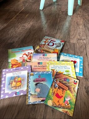Bundle of Winnie the Pooh books